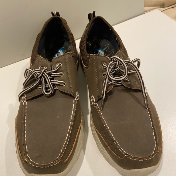 Boat shoes - Picture 2 of 5